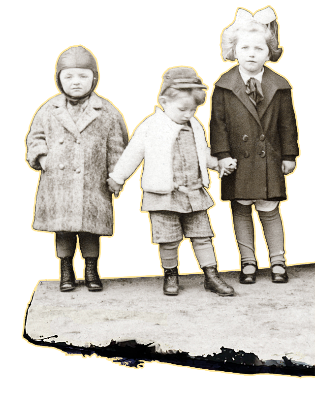 Gruppe mit Motorradkappe und Schleife, 1920er Jahre